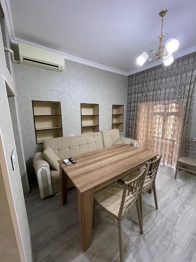 Sweet And Comfort Apartment In The Old City Icheri Sheher Baky Esterno foto